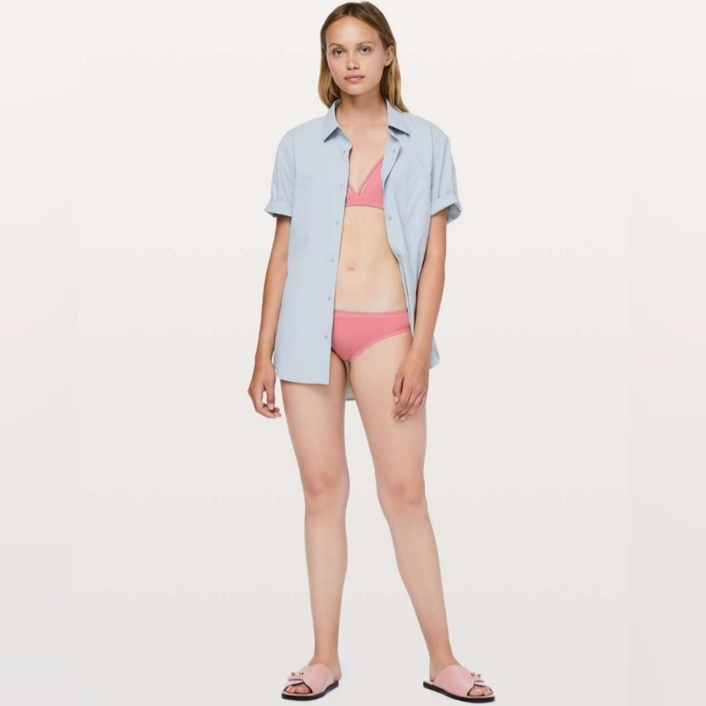 NWT Lululemon Explore the shore bottom size 8 Cherry tint